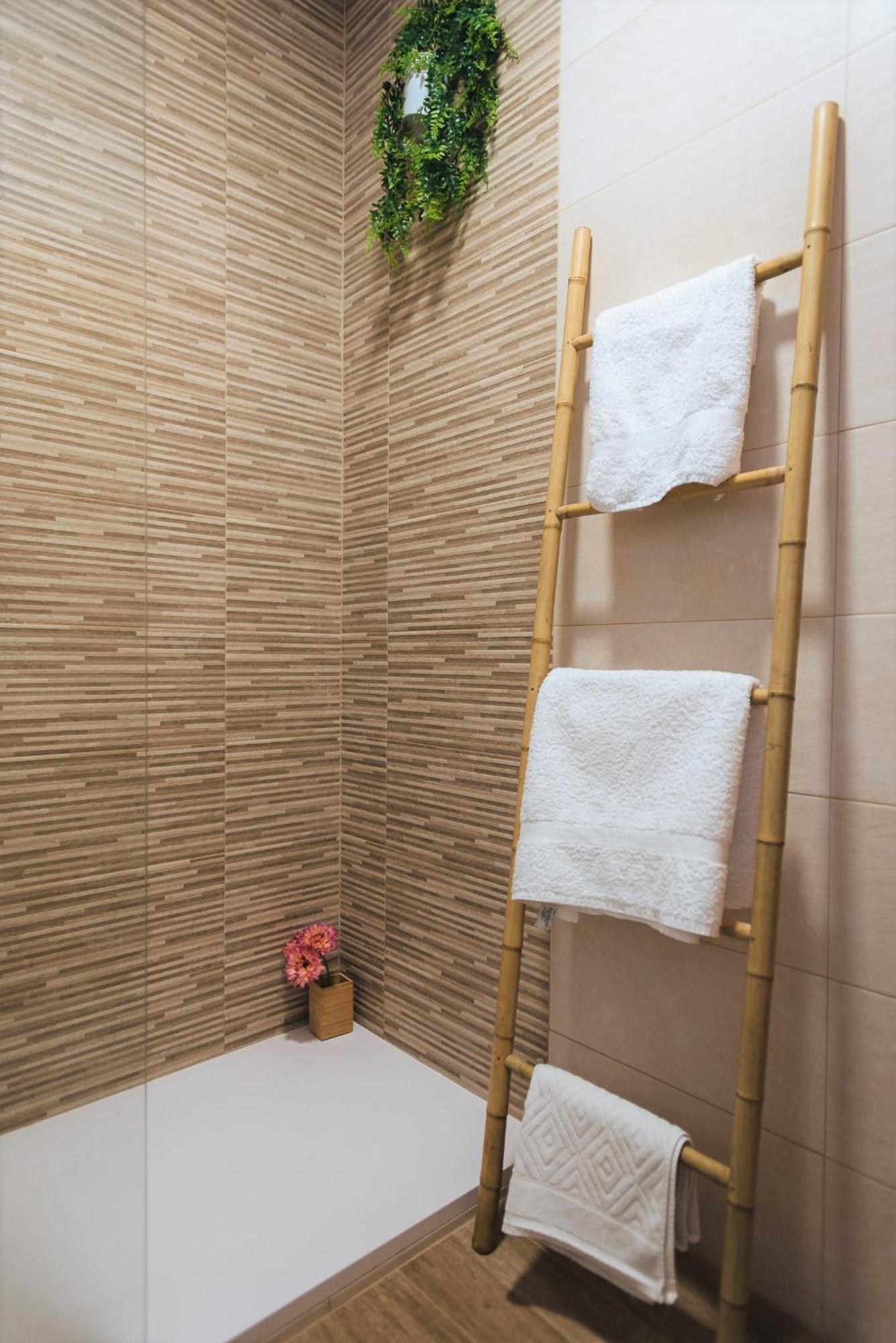 Hostly Orfila 3A-3B Exclusive Penthouse-Center-Fibre-Parking Optional Apartment Sevilla Exterior foto